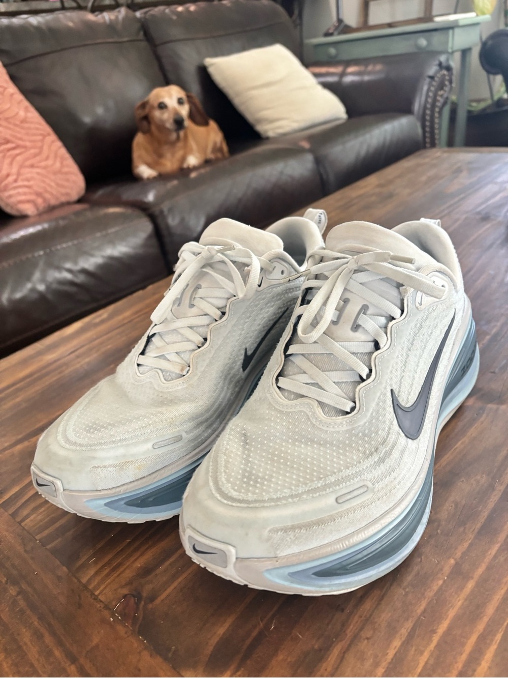 Nike Men’s Light Gray and White Air Max-Style Athletic Sneakers
